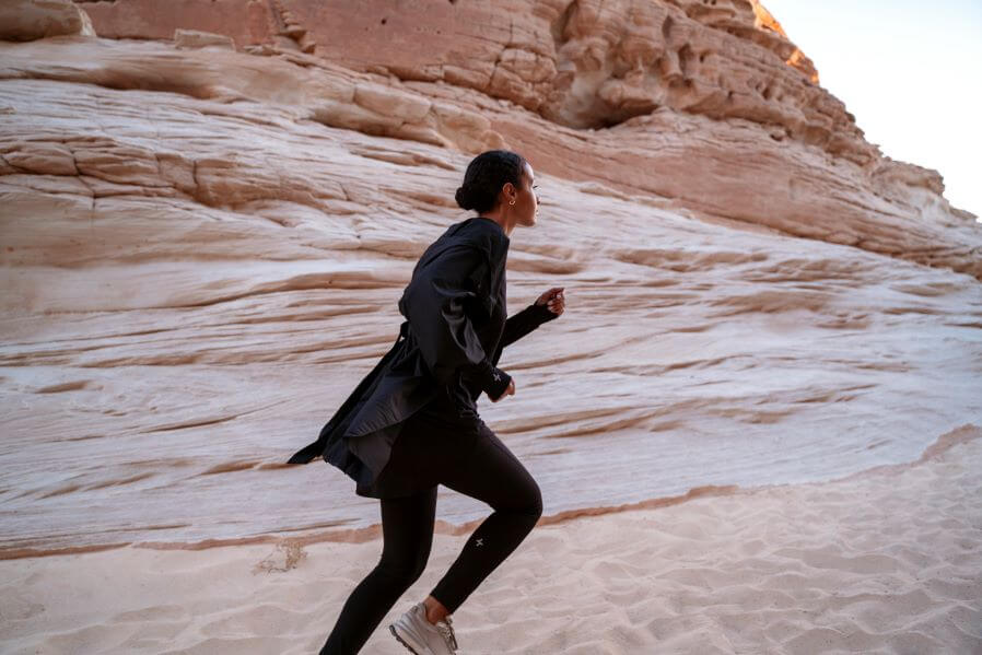 feminine workout outfits