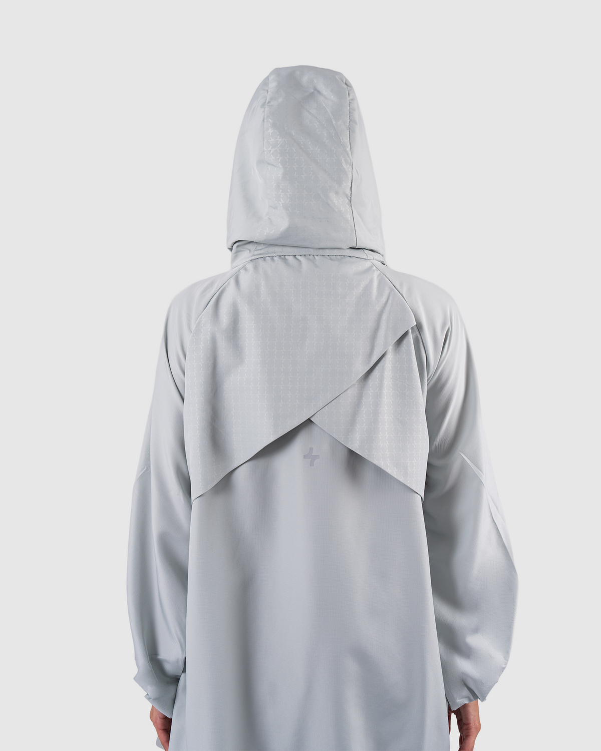 THE ALL-WEATHER SET