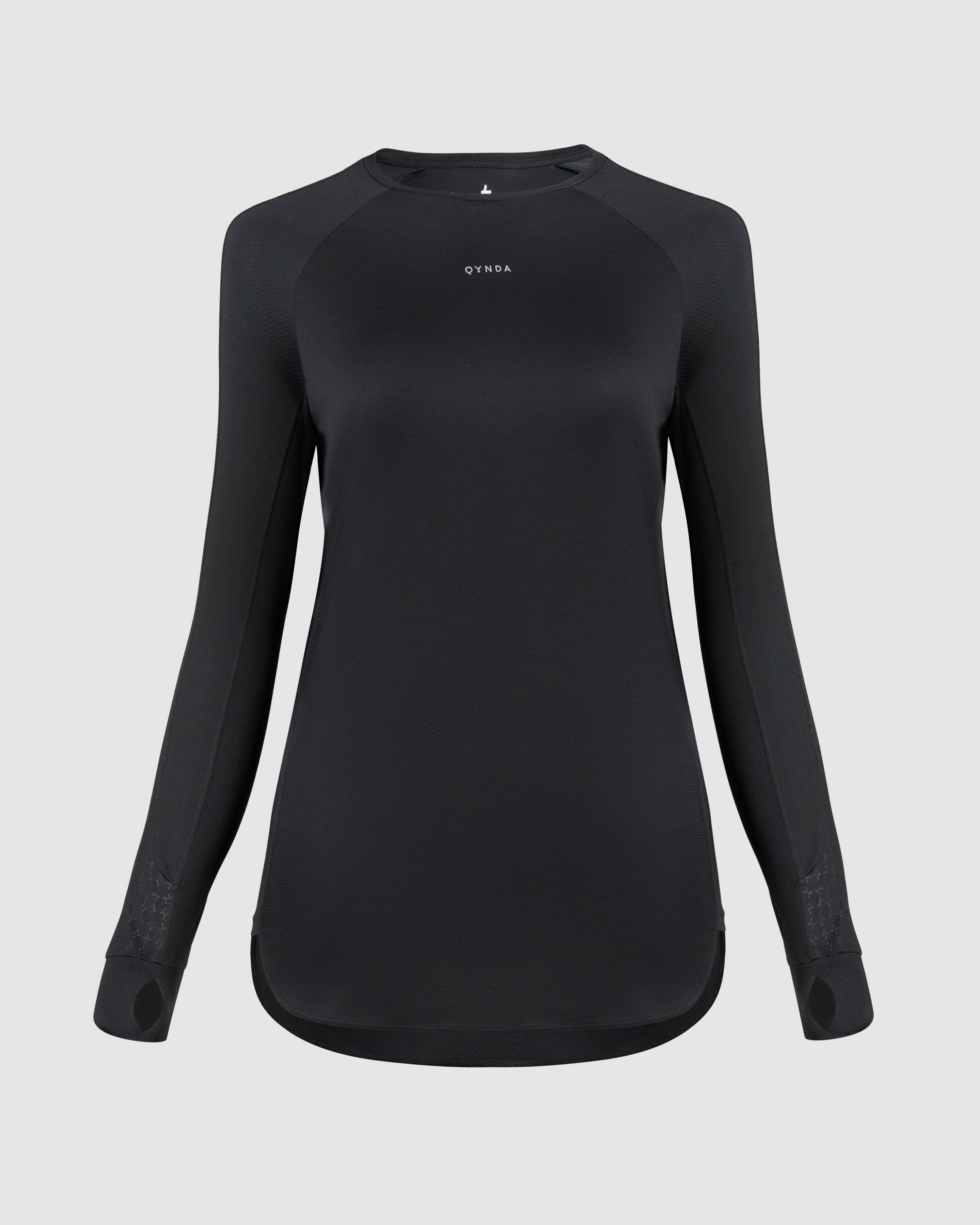 QYNDA black ACT LONG SLEEVE T-SHIRT with a crew neck Made of no see-through fabric displayed on an invisible mannequin against a neutral background.