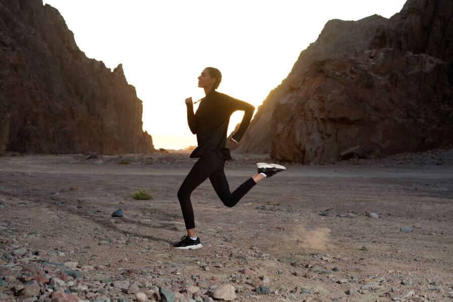 How To Choose The Best Hoodie For Running: Key Features To Look For qynda.com