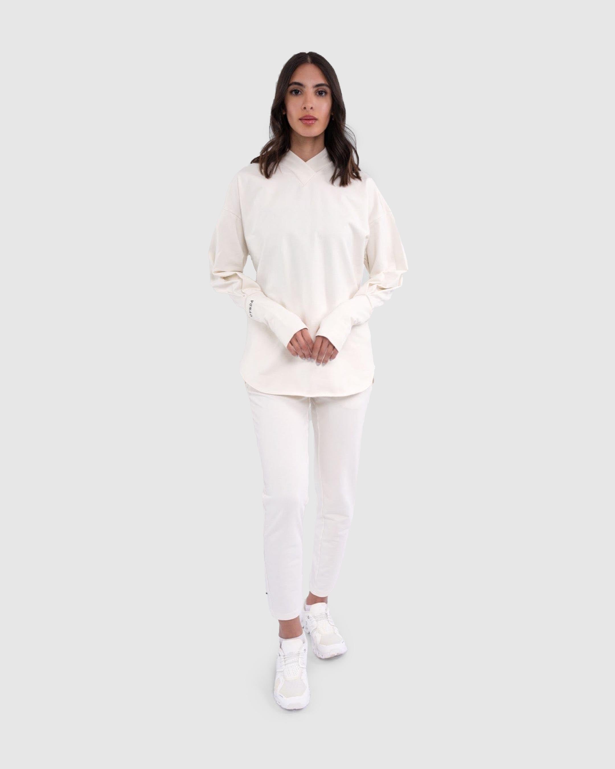 #Color_OffWhite