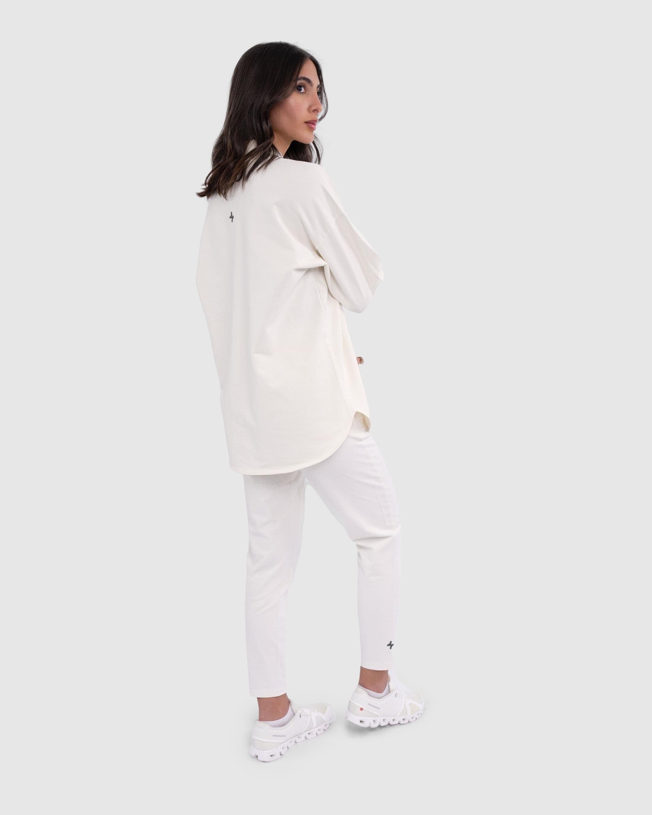 #Color_Off White
