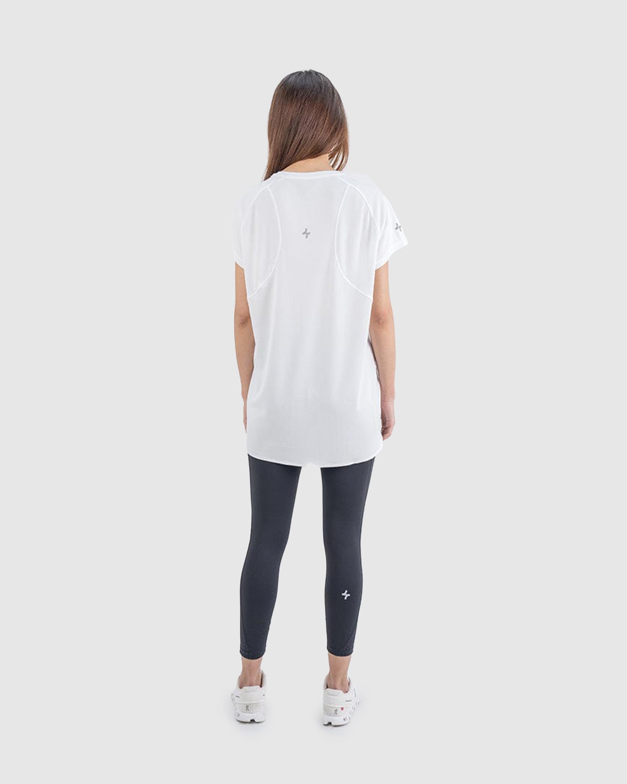 #Color_White