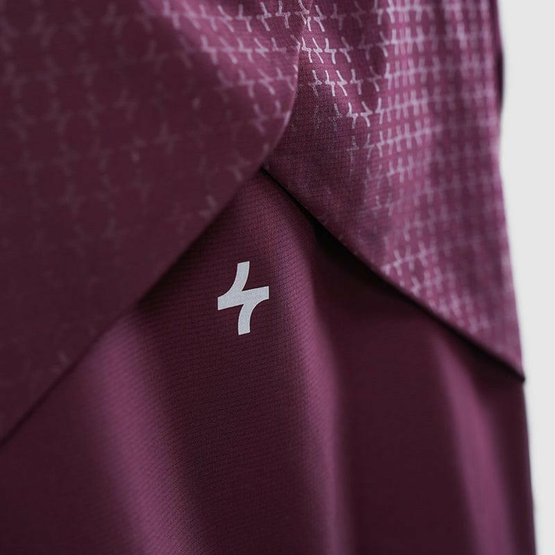 #Color_Maroon