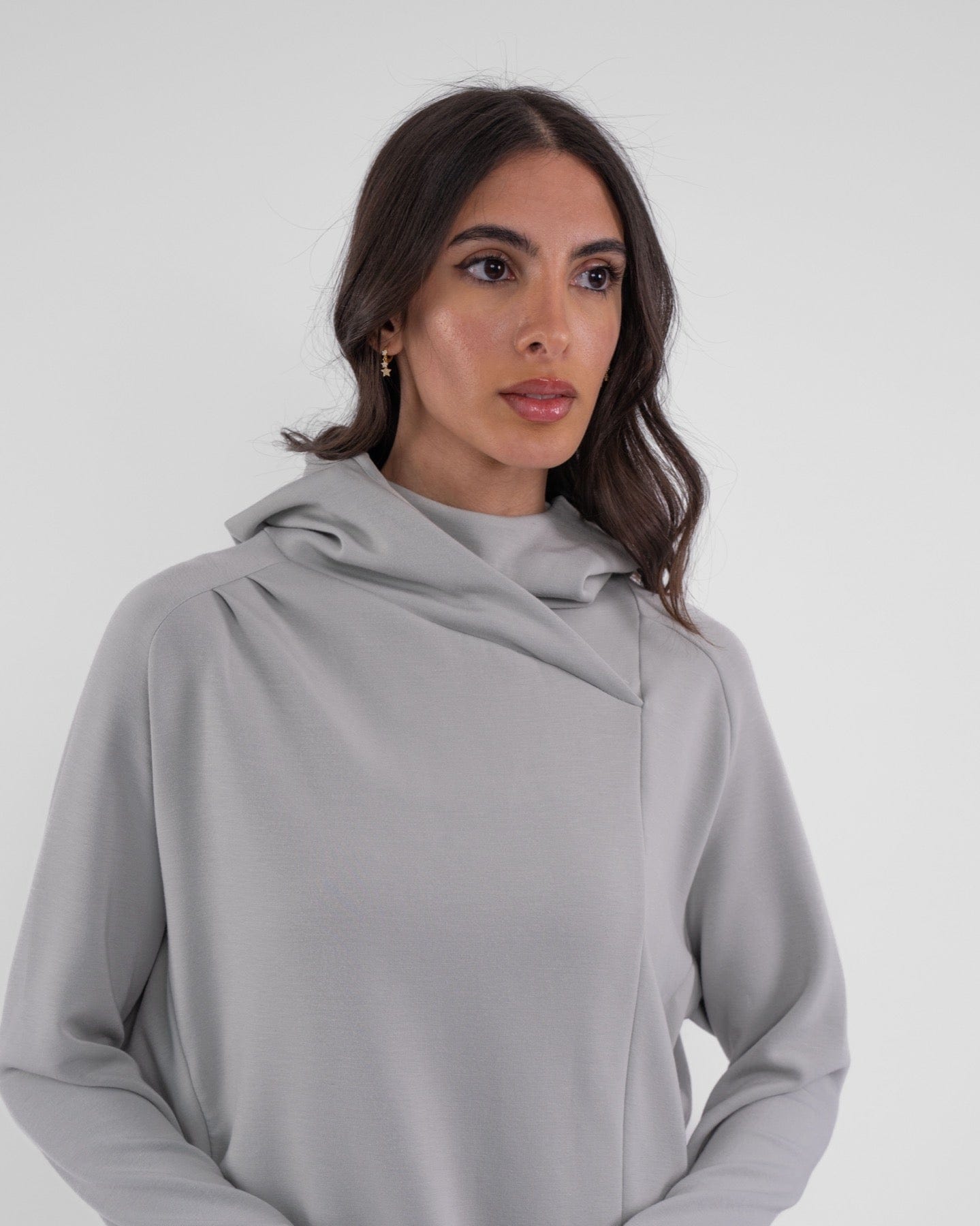 #Color_Puritan Grey
