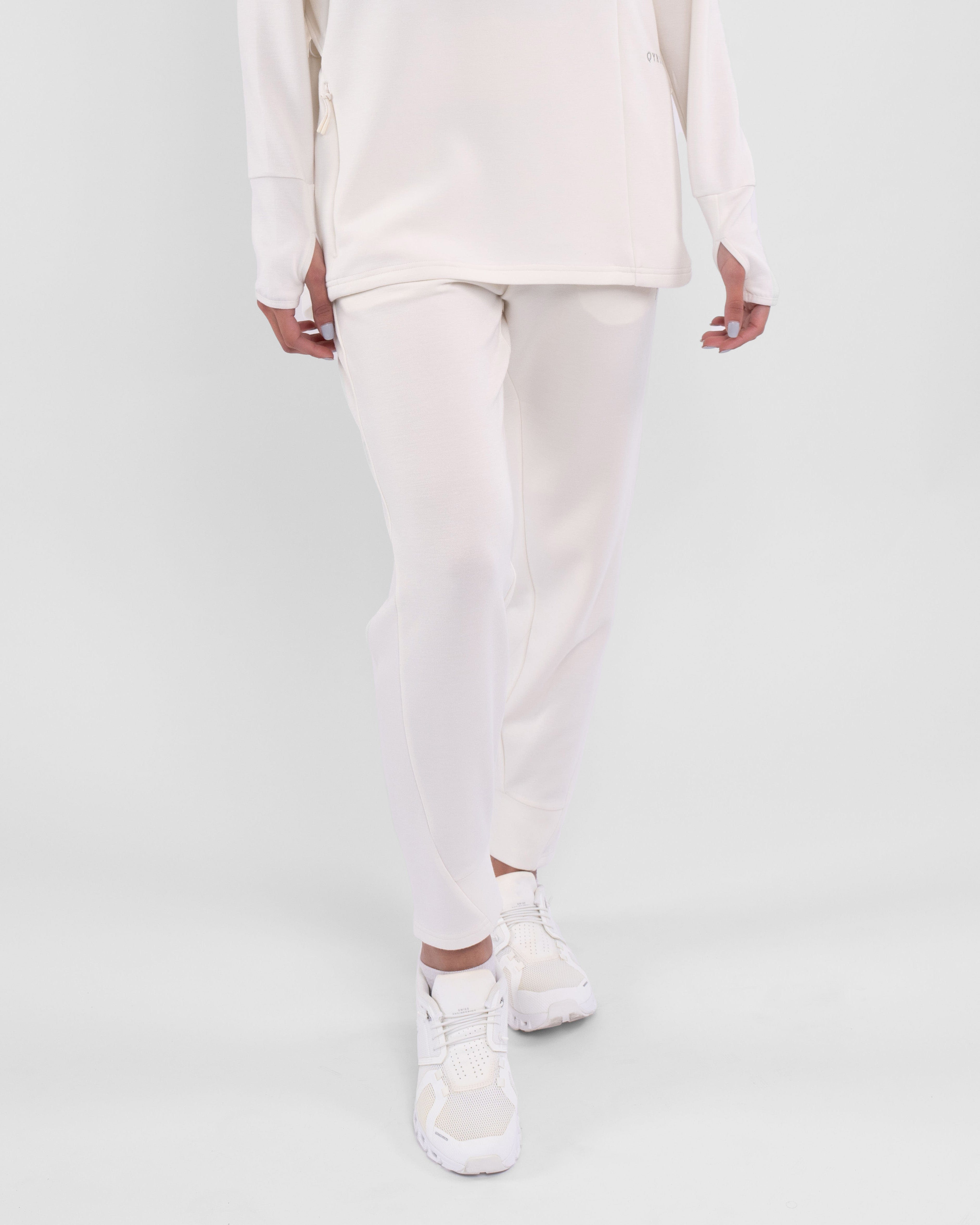 #Color_Off White