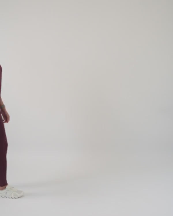 #Color_Maroon